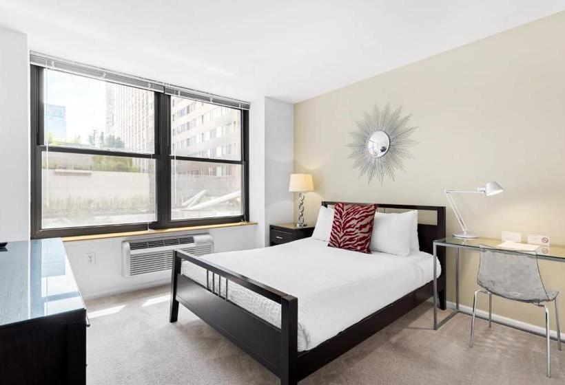 Furnished Quarters At Grove Pointe