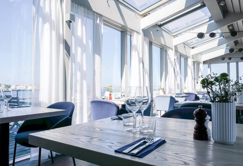 Gullmarsstrand Hotell & Konferens