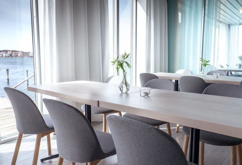 Gullmarsstrand Hotell & Konferens