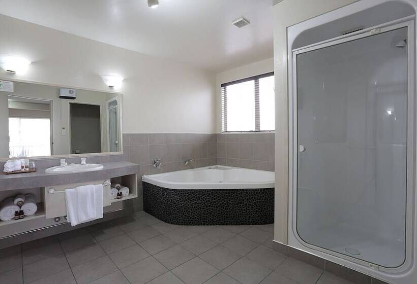 Homestead Villa Motel