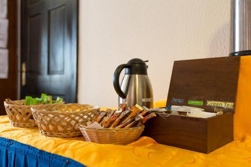 בית מלון כפרי Airport View