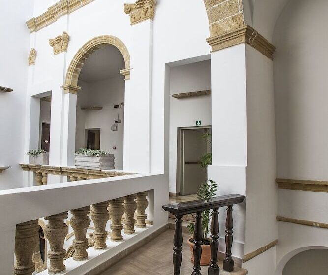 Al Pescatore Hotel & Restaurant