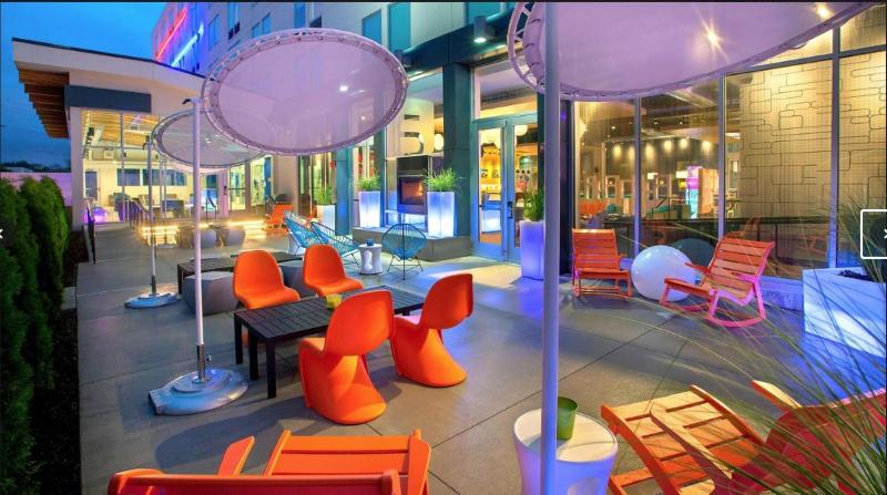 酒店 Aloft Buffalo Airport