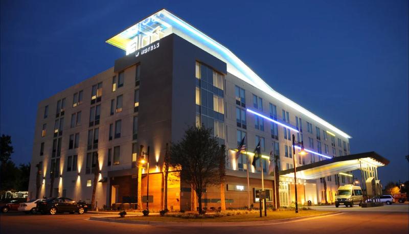 酒店 Aloft Buffalo Airport