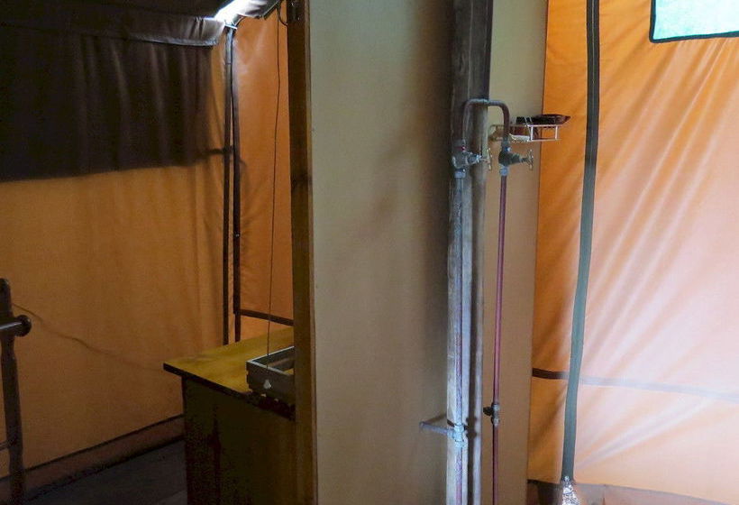 فندق Woodbury Tented Camp – Amakhala Game Reserve