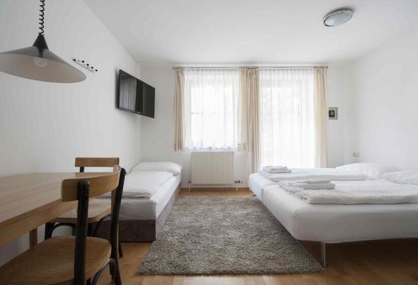 בית מלון כפרי Appartements Christophorus