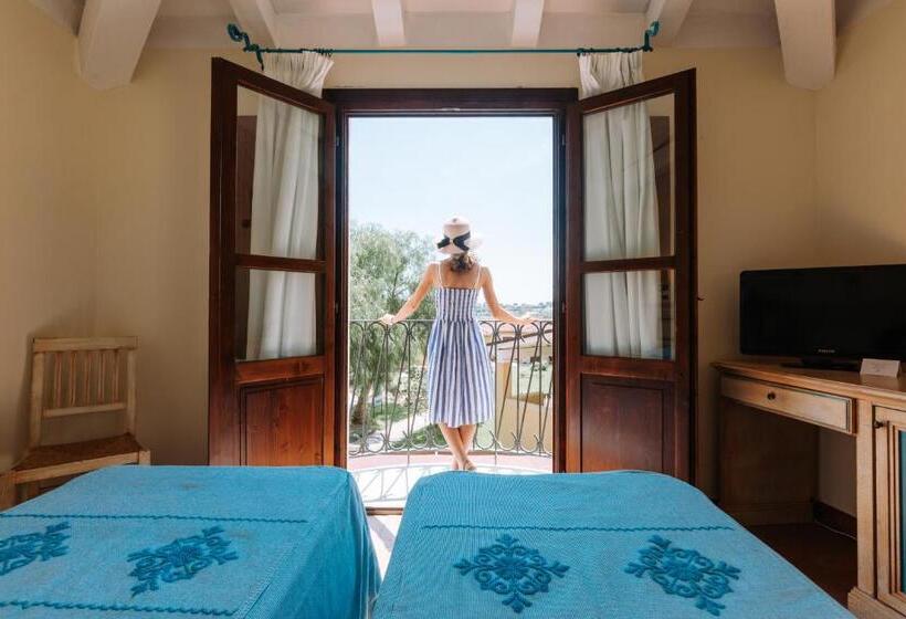 酒店 Valtur Baia Dei Pini