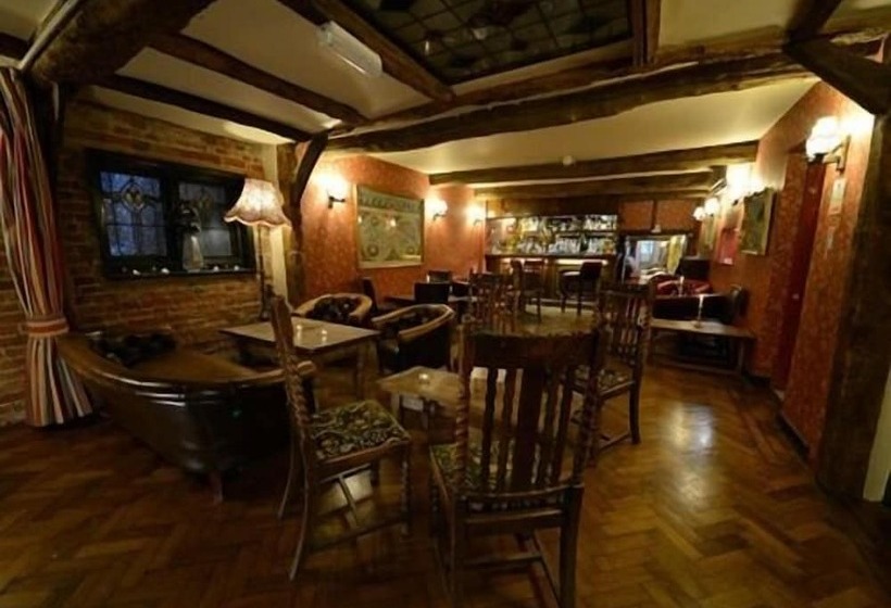 Отель Villare Hitchin Town Centre