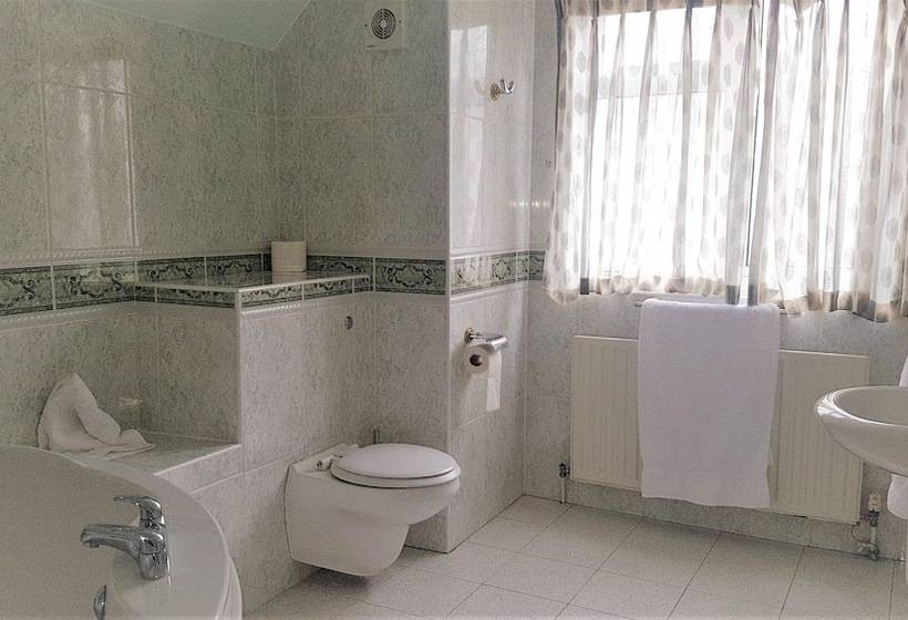 Отель Villare Hitchin Town Centre