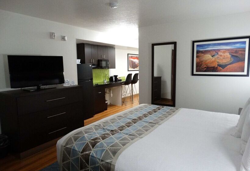 فندق Best Western Duchesne Inn