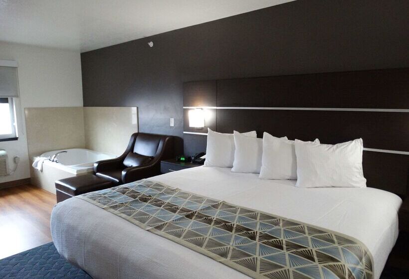 فندق Best Western Duchesne Inn