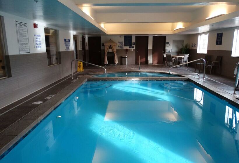 فندق Best Western Duchesne Inn