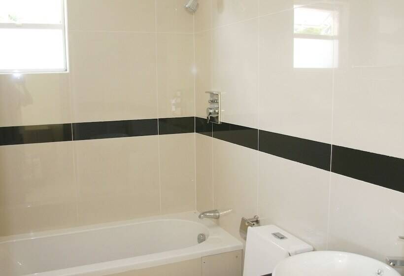 هتل Caimito Beach