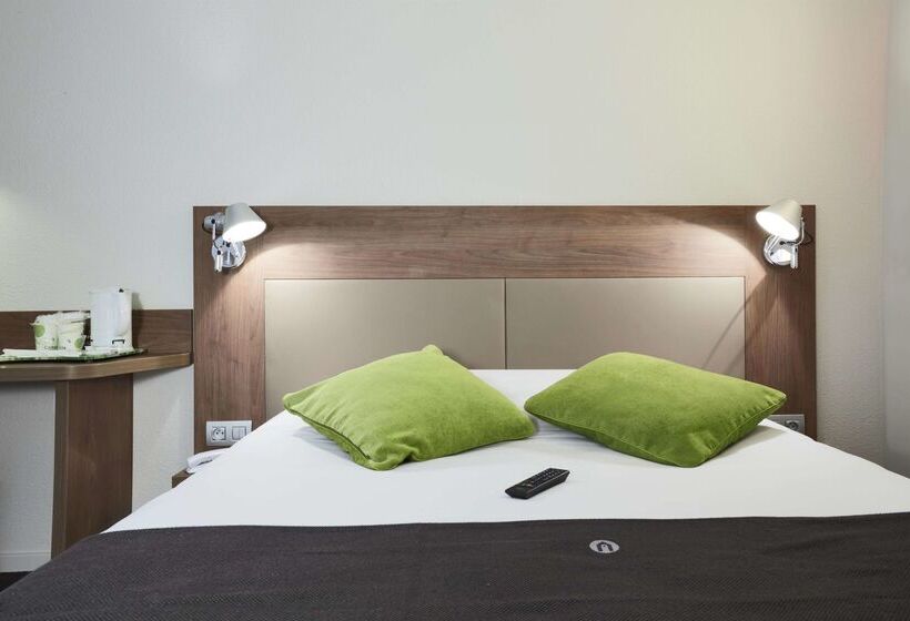 فندق Campanile Belfort Montbeliard Gare La Jonxion