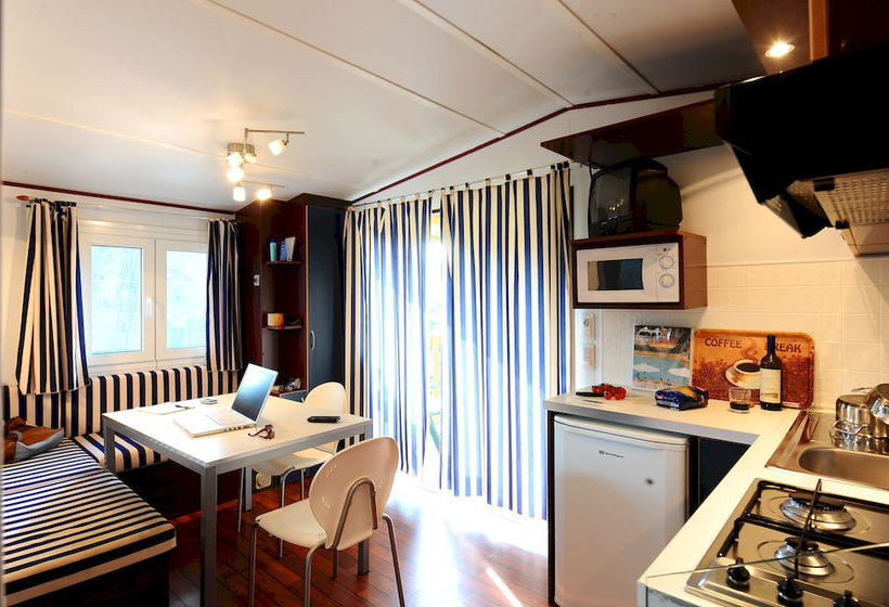 ホテル Camping Le Pianacce