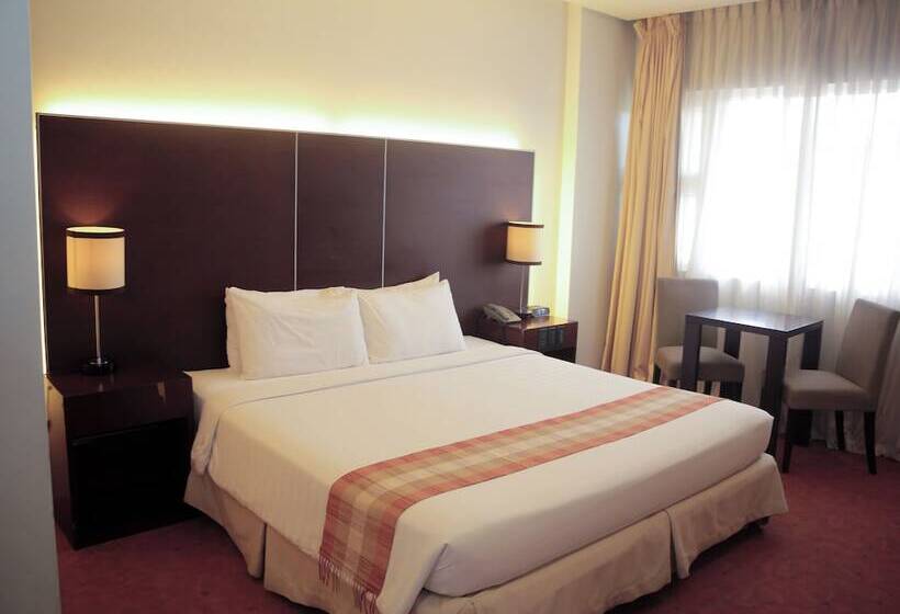 هتل Casablanca Suites Near Airport