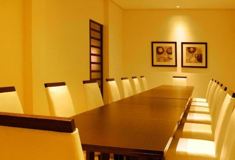 هتل Casablanca Suites Near Airport