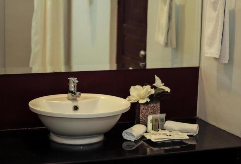 هتل Casablanca Suites Near Airport