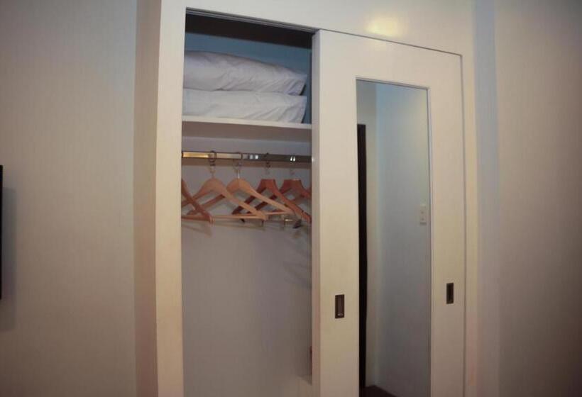 هتل Casablanca Suites Near Airport