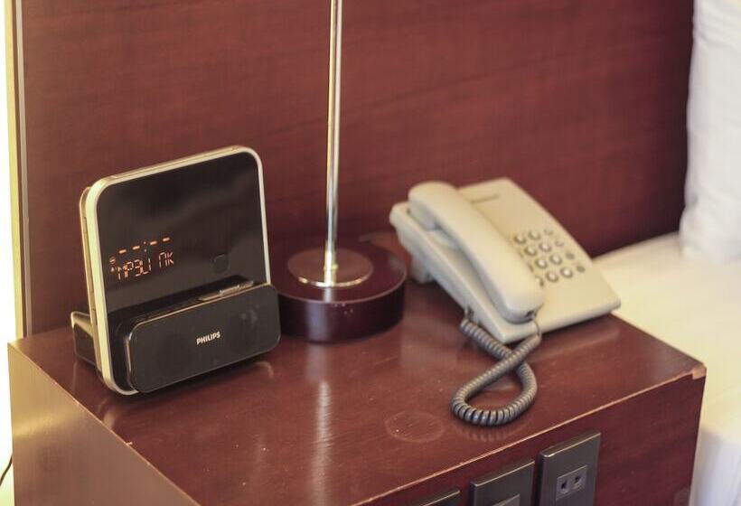 هتل Casablanca Suites Near Airport