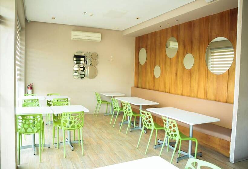 هتل Casablanca Suites Near Airport