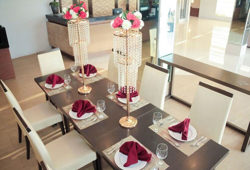 هتل Casablanca Suites Near Airport