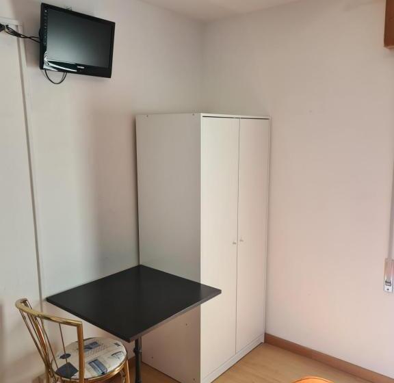 בית מלון כפרי Centrale