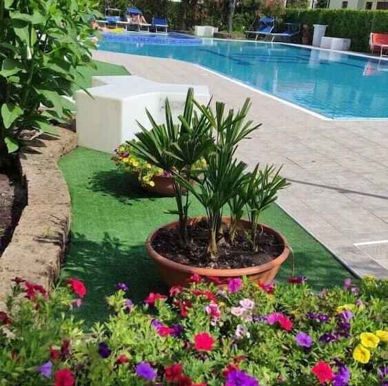 בית מלון כפרי Centrale