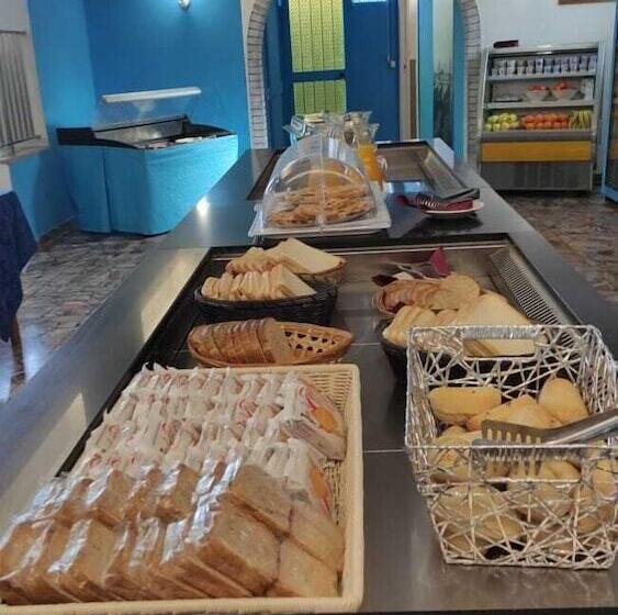 בית מלון כפרי Centrale