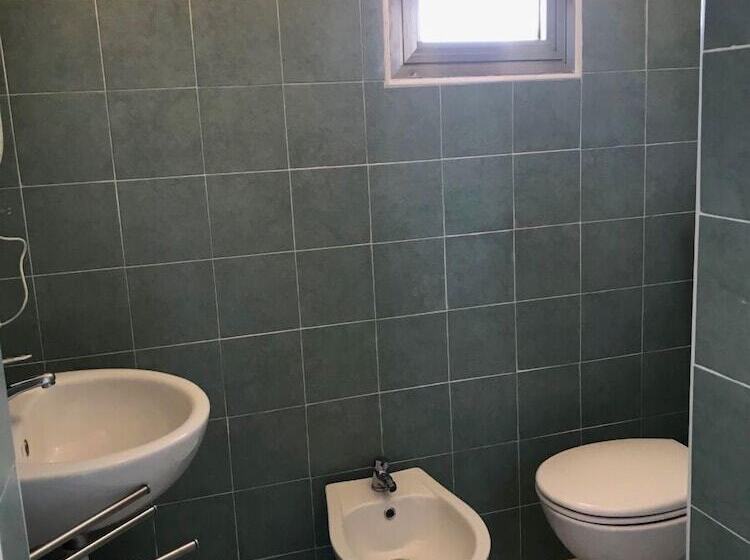 בית מלון כפרי Centrale