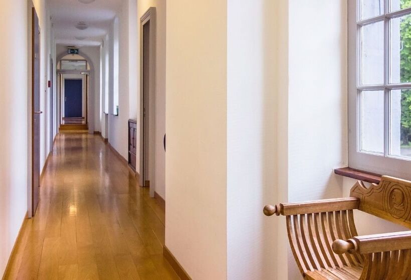 酒店 Chateau De Bossey