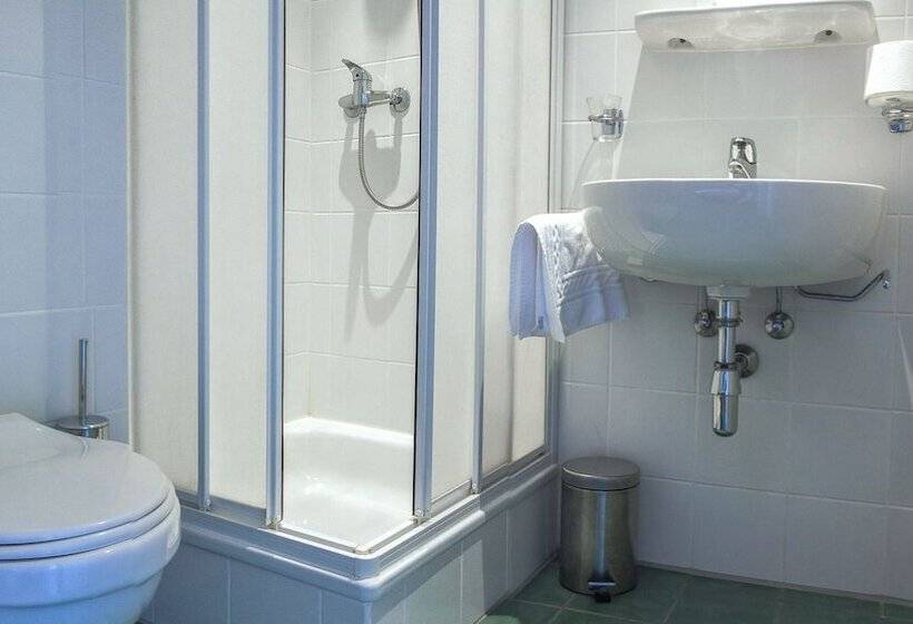 酒店 Chateau De Bossey