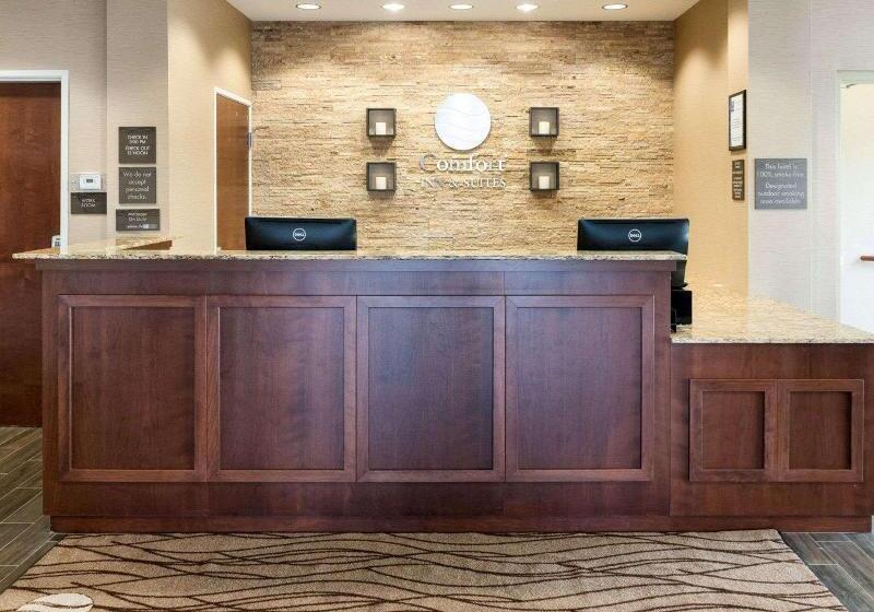 هتل Comfort Inn & Suites West   Medical Center