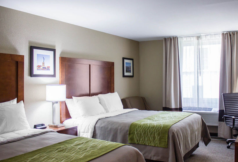 Отель Comfort Inn