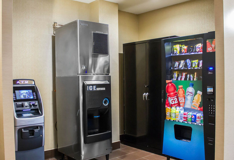 Отель Comfort Inn