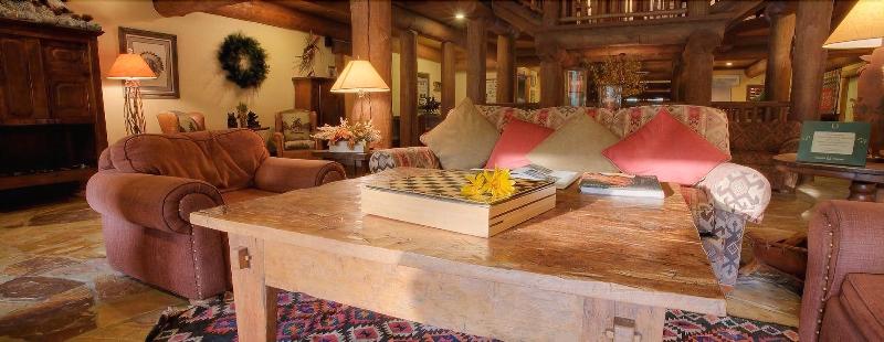 فندق Daniels Summit Lodge