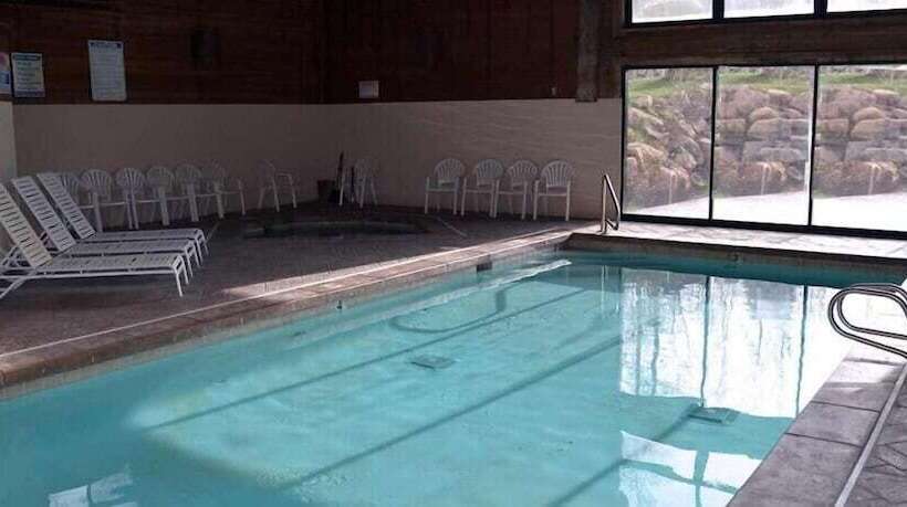 فندق Daniels Summit Lodge