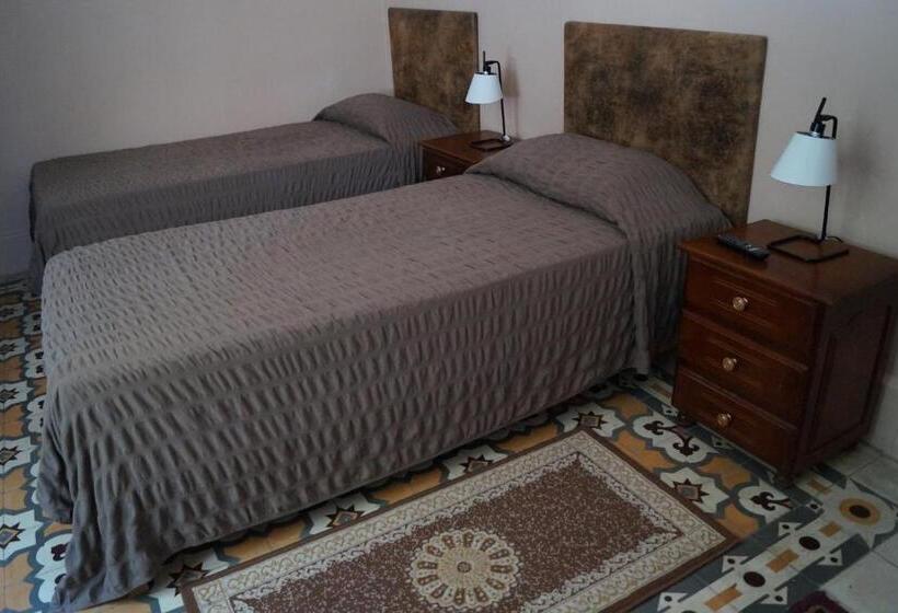 هتل Dar Omar Khayam