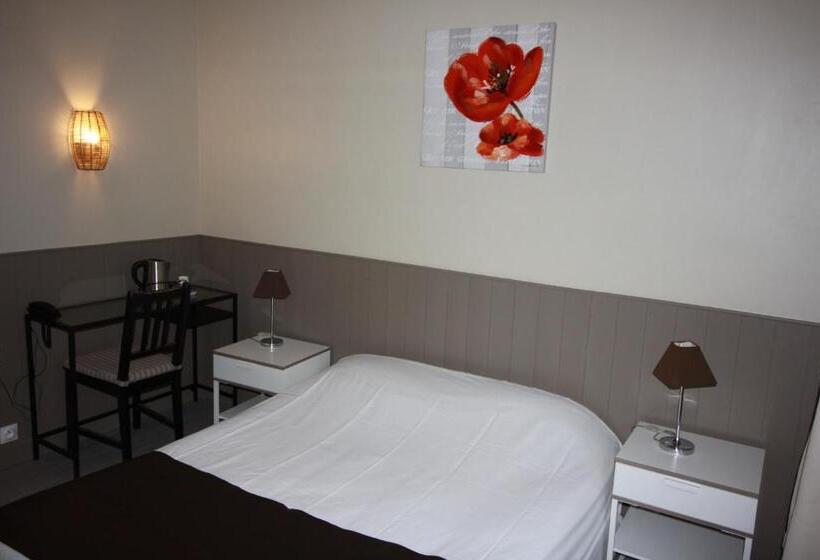 فندق De L'univers