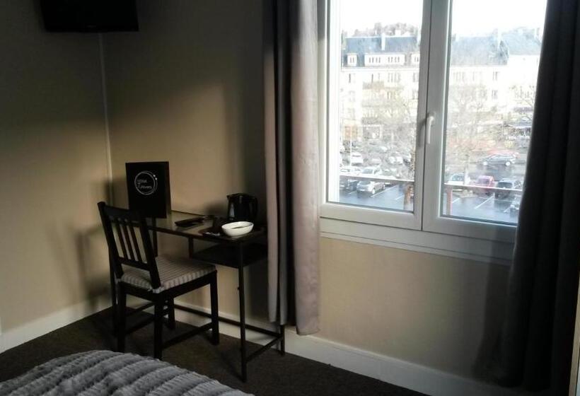 فندق De L'univers