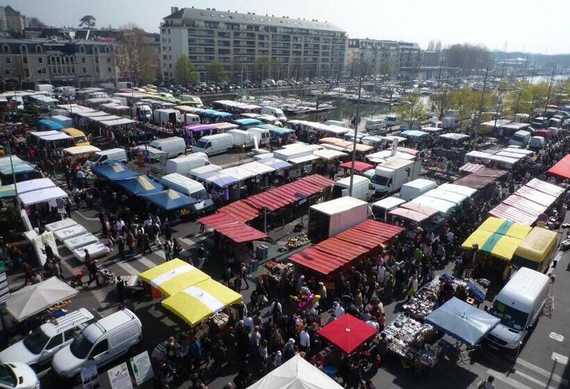 فندق De L'univers