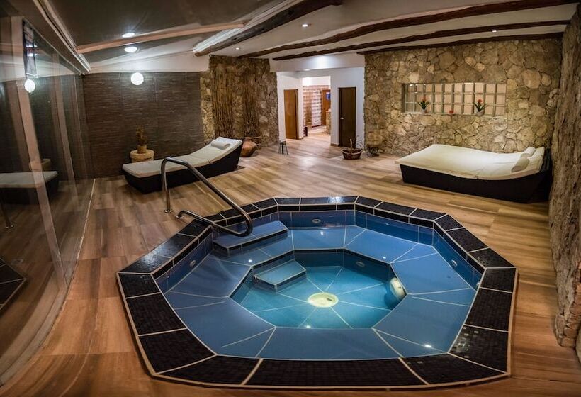 هتل De Sal Luna Salada