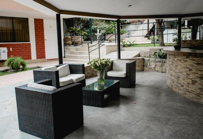 هتل El Angolo Piura