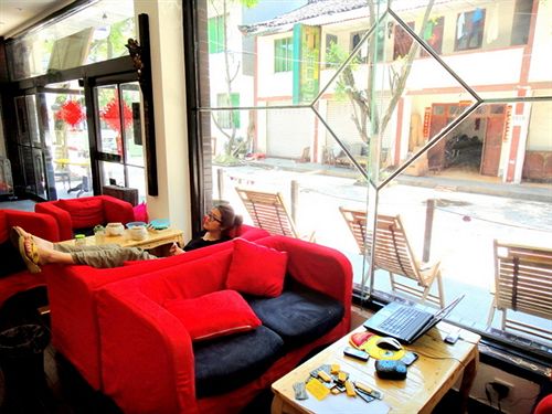 호텔 Dengba Hostel Mt. Emei