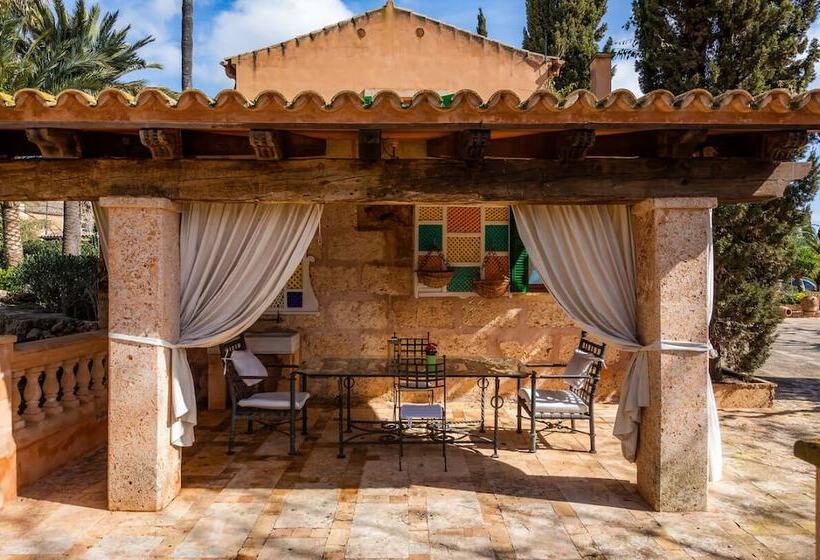 ホテル Es Revellar Art Resort  Adults Only