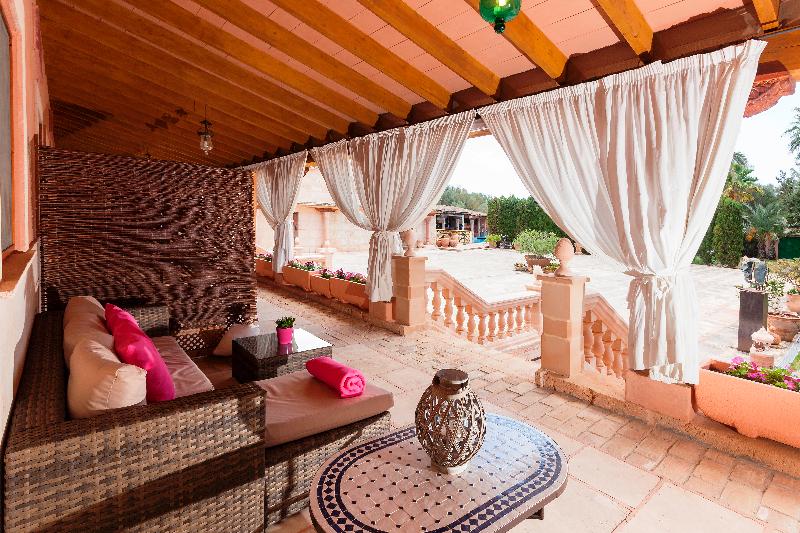 ホテル Es Revellar Art Resort  Adults Only