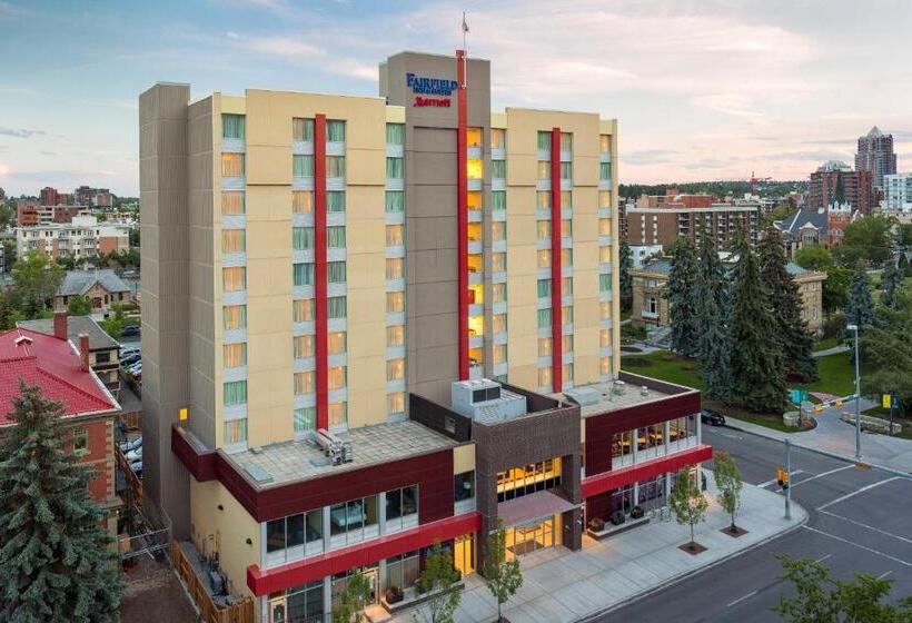 בית מלון כפרי Fairfield Inn & Suites By Marriott Calgary Downtown