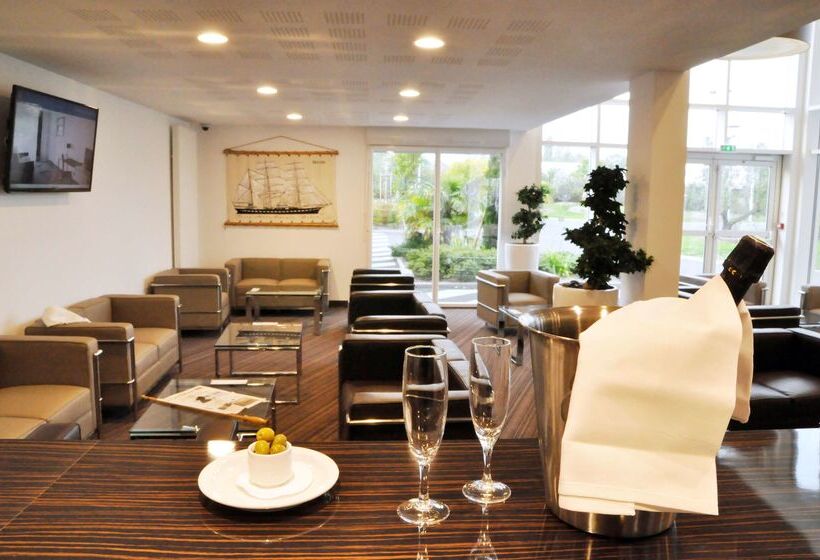 فندق Golden Tulip Nantes Carquefou Suite