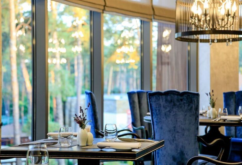 בית מלון כפרי Grand Admiral Resort & Spa