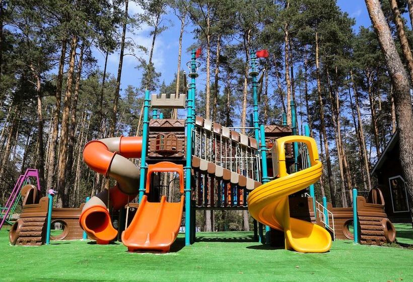 בית מלון כפרי Grand Admiral Resort & Spa